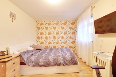 2 Lime Close, South Ockendon, RM15 6NW
