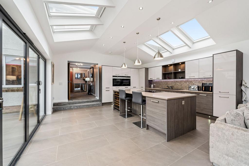 Kitchen/Family