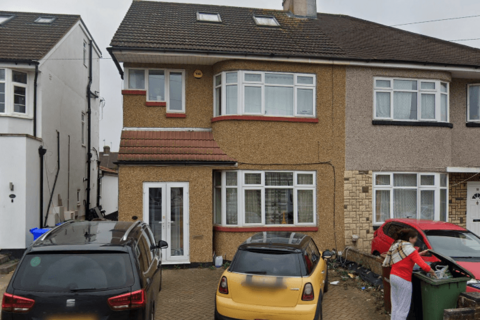 5 bedroom semi-detached house to rent, Harrow, HA2