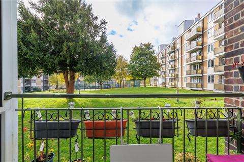 2 bedroom apartment for sale, Winterfold Close, London, SW19