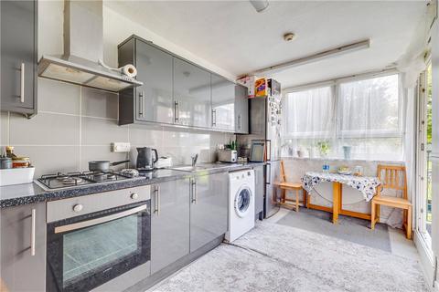 1 Winterfold Close, London, SW19 6LE