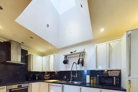 Flat 6, Albemarle Crookbarrow Road, Brockhill Village, Worcester, WR5 2PA