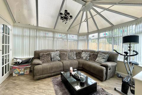 7 Burnside Avenue, Ribbleton, Preston, PR2 6LT