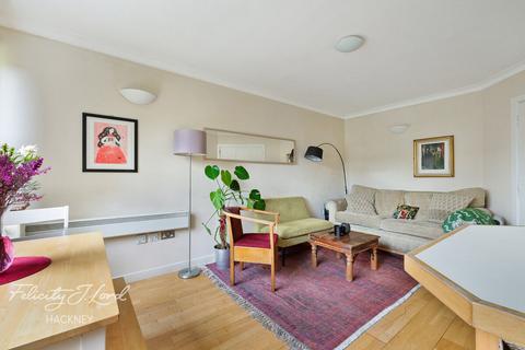 2 bedroom apartment to rent, Horton Road, LONDON