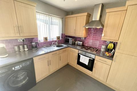 3 bedroom semi-detached house for sale, Falcon Drive, Poulton-Le-Fylde FY6