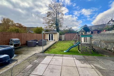 undefined, Fair Oak Close, Aberdare CF44