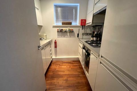 2 bedroom flat to rent, Kay Street, London E2