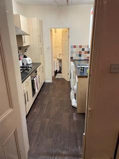 2 bedroom flat to rent, Hazelwood Avenue, Tyne and Wear NE2