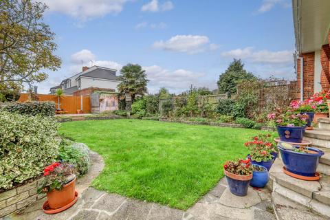 8 Ferguson Avenue, Romford, RM2 6RB