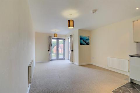 2 bedroom flat to rent, Milton Road, Stratford-Upon-Avon