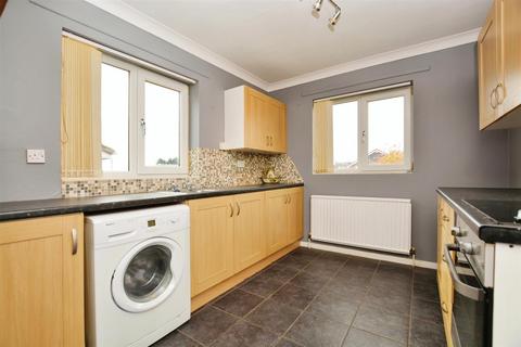 7 Ribston Close, Scunthorpe, DN16 3SX