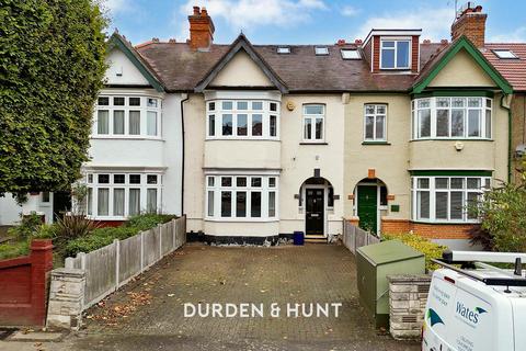 4 bedroom terraced house for sale, Grosvenor Road, Wanstead E11