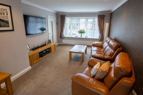 2 Barnes Close, Darlington, DL3 9BP