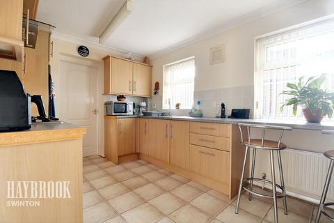 14 Manvers Road, Mexborough, S64 9EX