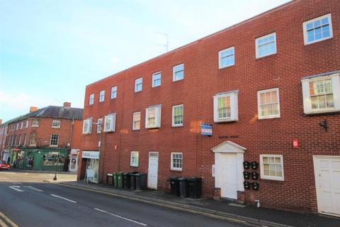 1 bedroom flat to rent, Bridge Street, STOURPORT ON SEVERN DY13