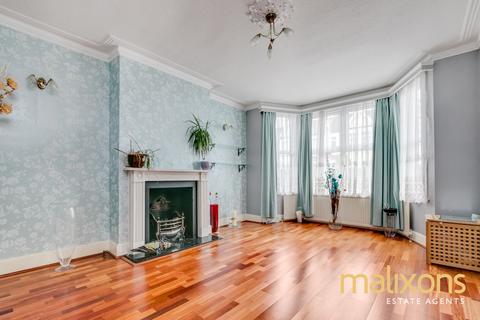 114 Beverstone Road, Thornton Heath, CR7 7LD