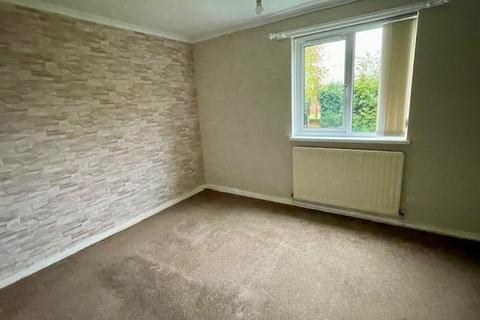 3 bedroom flat for sale, Church Hill, Coleshill, West Midlands, B46