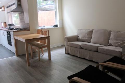 5 bedroom house share to rent, Birmingham B29