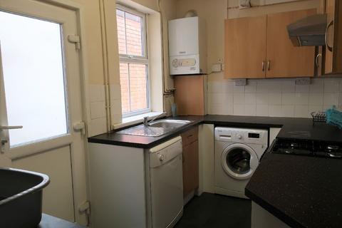 3 bedroom house share to rent, Birmingham B29