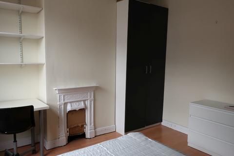 3 bedroom house share to rent, Birmingham B29