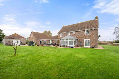 5 bedroom detached house for sale, Church End, Winthorpe PE25