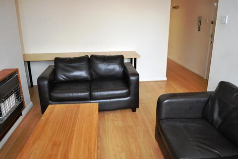 2 bedroom apartment to rent, Jesmond, Newcastle Upon Tyne