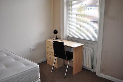 2 bedroom apartment to rent, Jesmond, Newcastle Upon Tyne