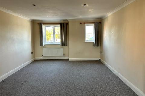 2 bedroom apartment to rent, Ryelands Street, Hereford