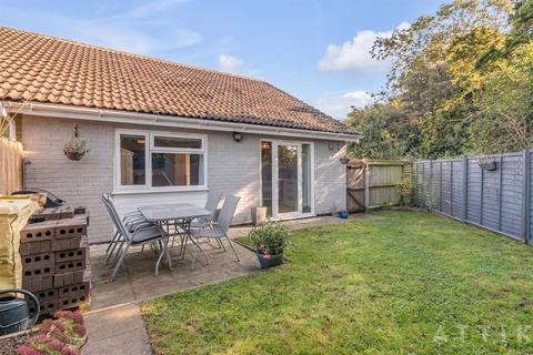 2 bedroom semi-detached bungalow for sale, Lansbury Road, Halesworth