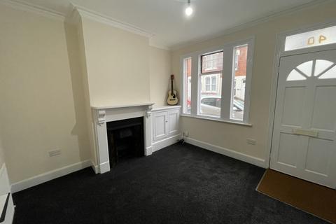 2 bedroom terraced house to rent, Ruby Street, Leicester, Leicestershire, LE3