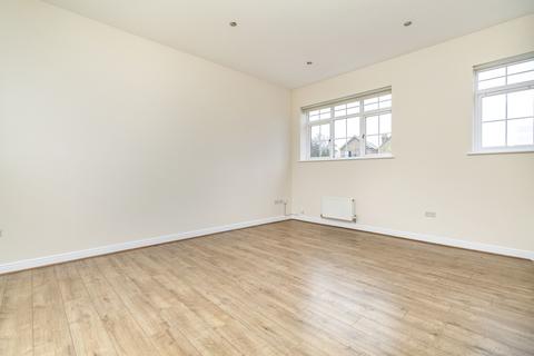 2 bedroom flat to rent, Esparto Way South Darenth DA4