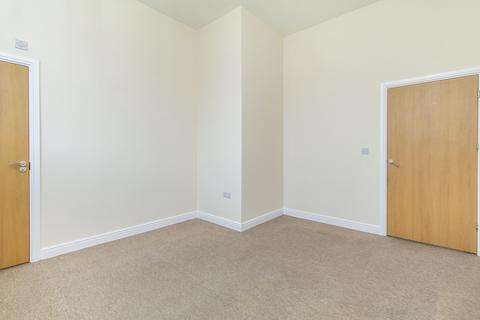 2 bedroom flat to rent, Esparto Way South Darenth DA4