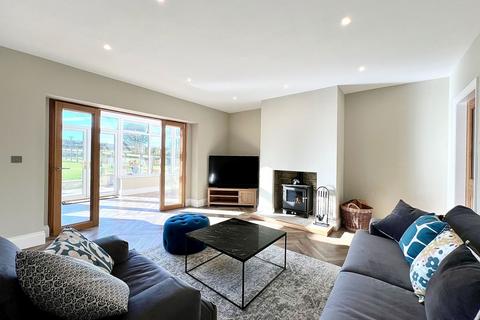 Flat B, The Coach House Sicklinghall Road, Wetherby, LS22 4AF