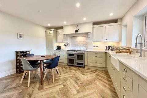 Flat B, The Coach House Sicklinghall Road, Wetherby, LS22 4AF
