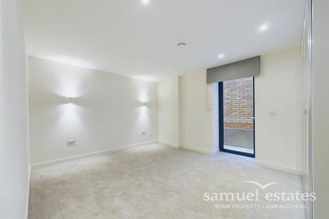 1 bedroom apartment to rent, Voss Court, London, SW16