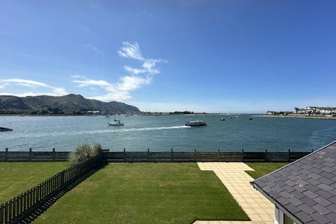 4 bedroom detached bungalow for sale, Deganwy Quay, Deganwy LL31