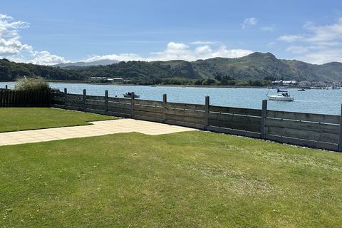 4 bedroom detached bungalow for sale, Deganwy Quay, Deganwy LL31