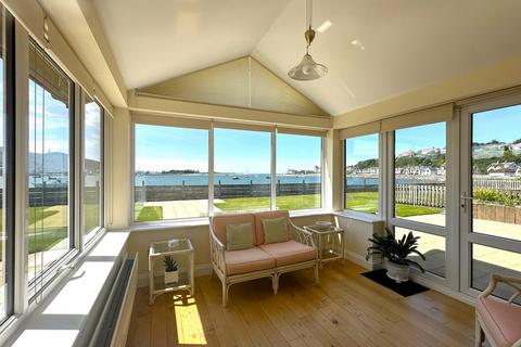 4 bedroom detached bungalow for sale, Deganwy Quay, Deganwy LL31