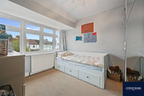 75 Lee Road, Perivale, Greenford, UB6 7DA