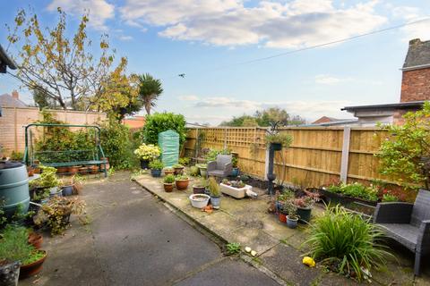 4 bedroom semi-detached house for sale, Brunswick Drive, Skegness, PE25