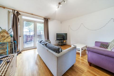 4 bedroom apartment to rent, Hope Street Battersea SW11