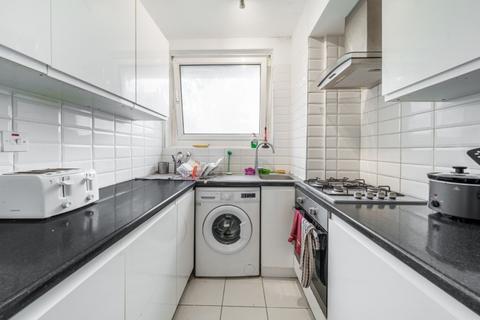 4 bedroom apartment to rent, Hope Street Battersea SW11