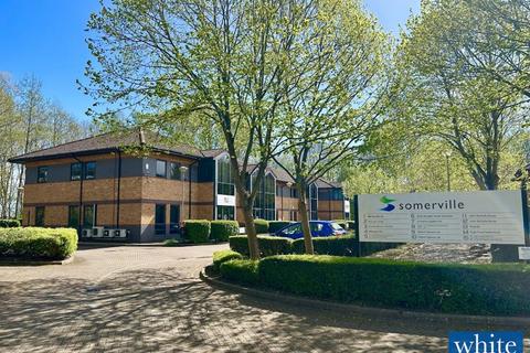 Office to rent, Unit 1 Somerville Court, Banbury Business Park, Banbury, OX17 3SN