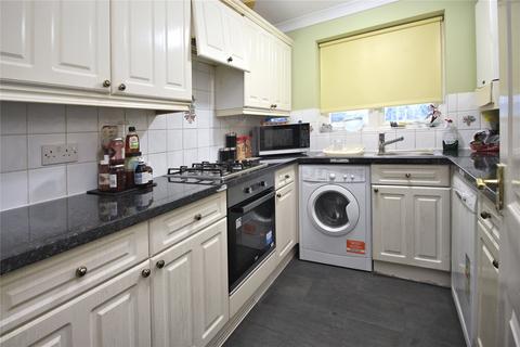 2 bedroom maisonette for sale, Beaufort Mews, Woking GU21