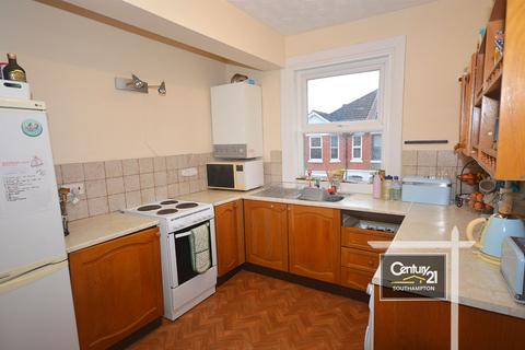 2 bedroom flat to rent, Kenilworth Road, SOUTHAMPTON SO15