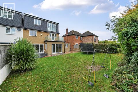 4 bedroom semi-detached house for sale, Evelyn Avenue, Ruislip, Middlesex, HA4