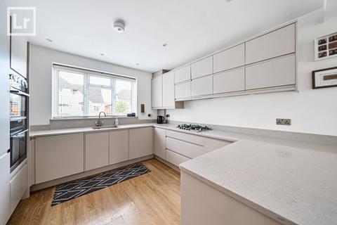 141 Evelyn Avenue, Ruislip, HA4 8AB