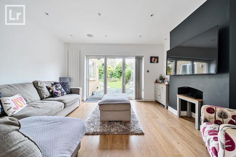141 Evelyn Avenue, Ruislip, HA4 8AB