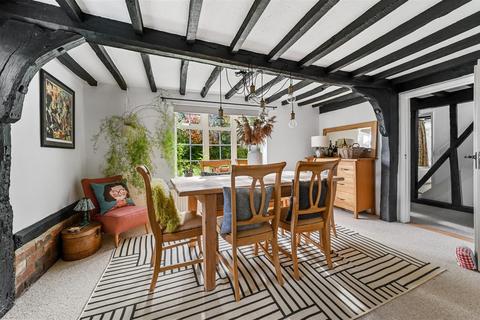 4 bedroom cottage for sale, Colchester Road, Wix, Manningtree