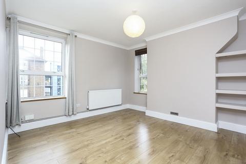 2 bedroom flat to rent, Old Woolwich Road London SE10